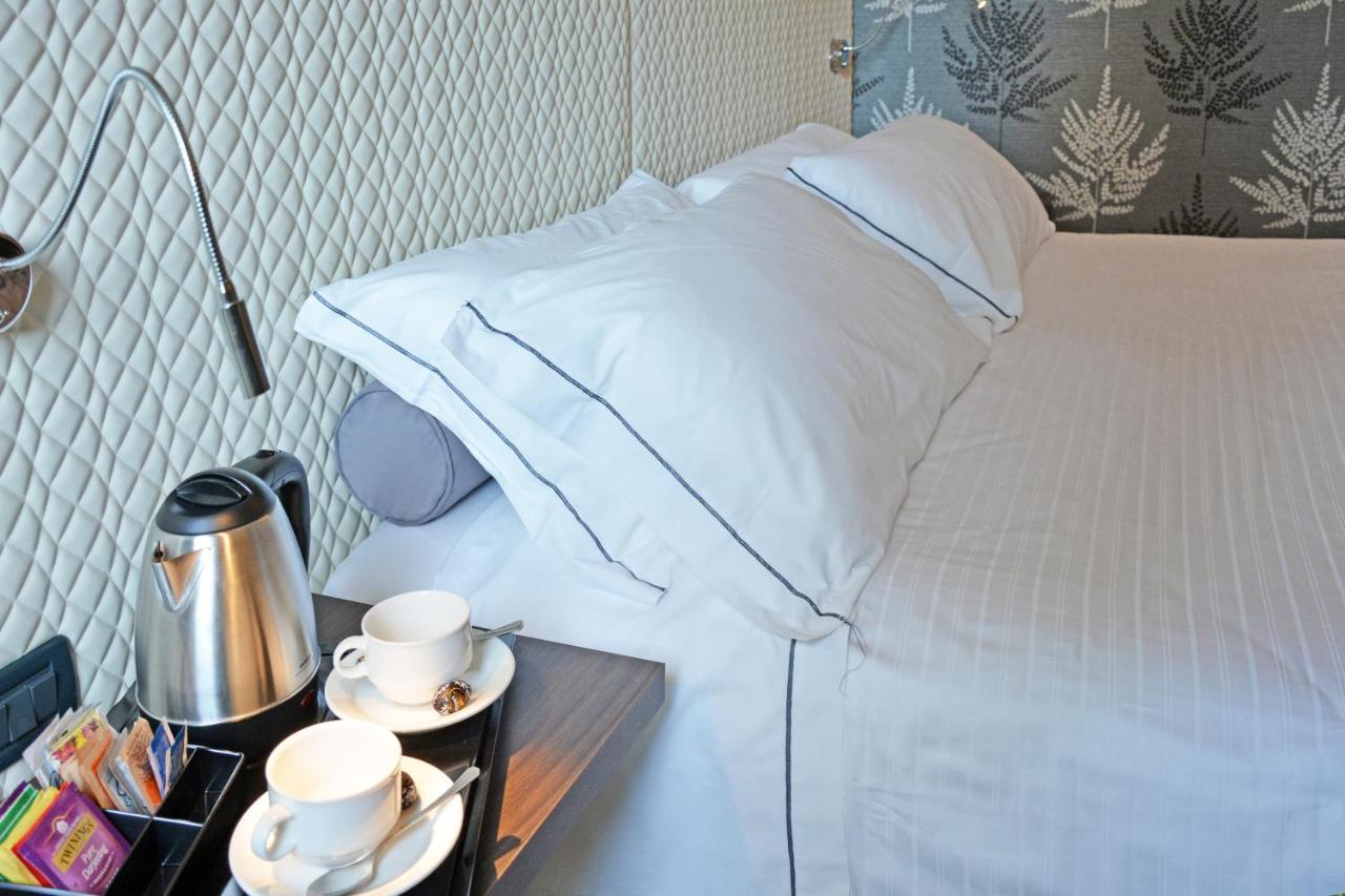 Anusca Palace Hotel 4*